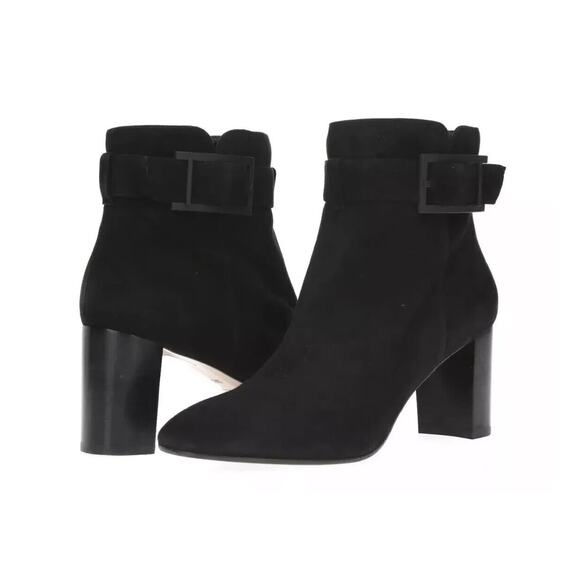 Aquatalia Vanie Black Ankle Boot Suede Round Toe Black Heel Sid Zip 8 - Picture 1 of 9